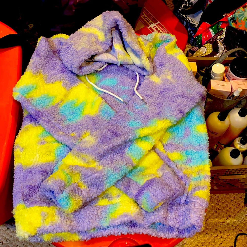 Sherpa the dye hoodie size med